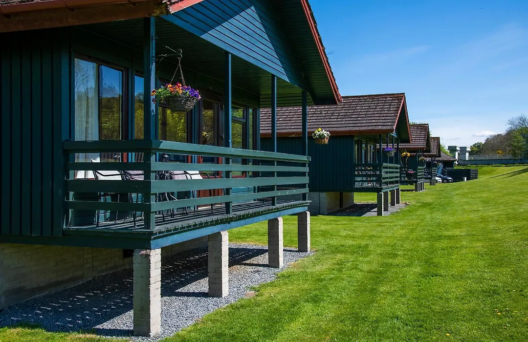 Logierait Pine Lodges-1