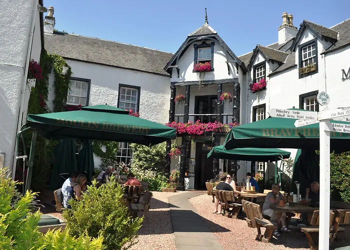 Dog friendly hotels Moulin